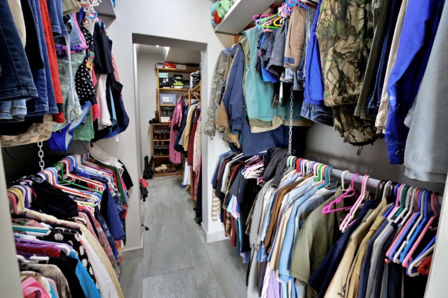 4 Bedroom Property for Sale in Stilbaai Wes Western Cape